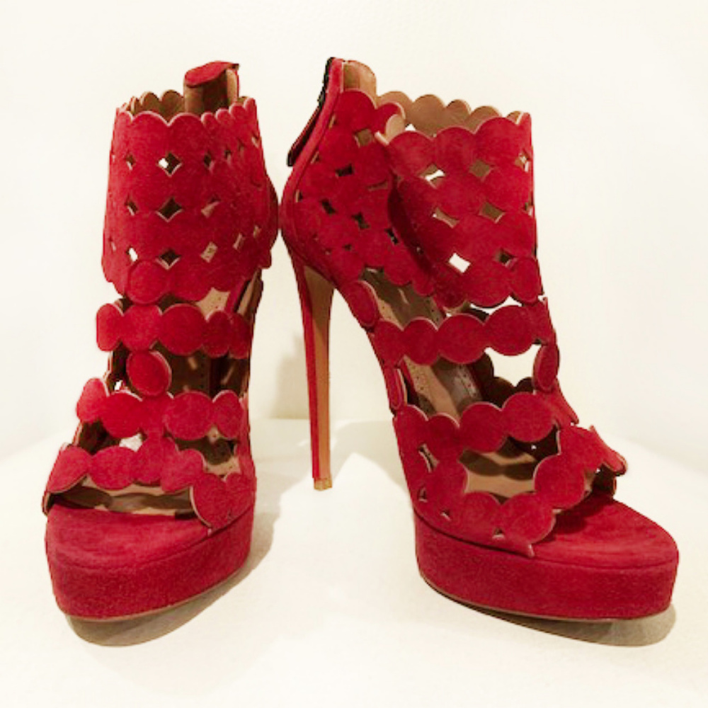 Alaia Bordeaux Suede Booties